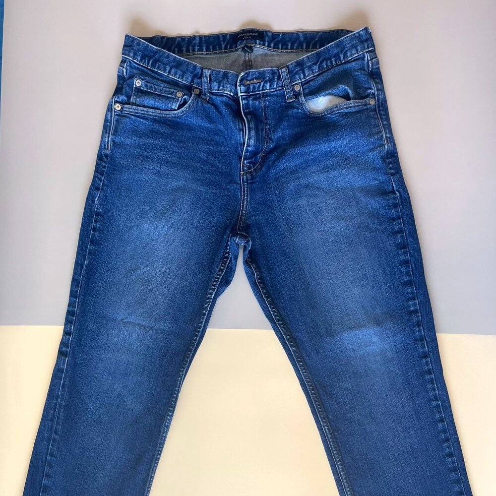 Banana Republic Athletic Fit Medium-Blue Denim Jeans (35W-30L)